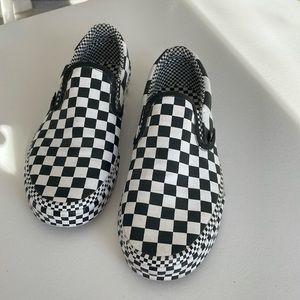 Vans Checkerboard slip ons